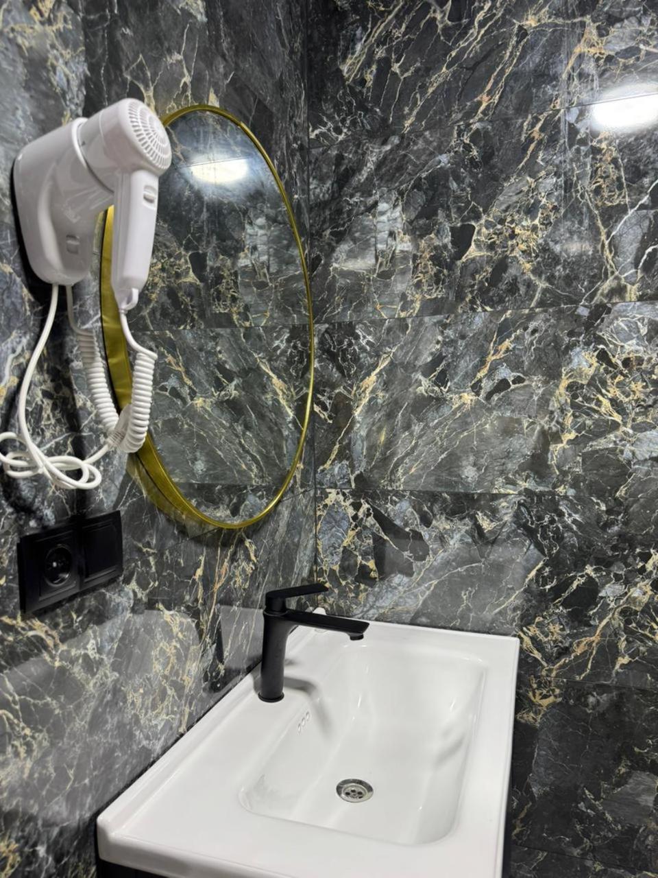 Hotel 770 Μπατούμι Εξωτερικό φωτογραφία