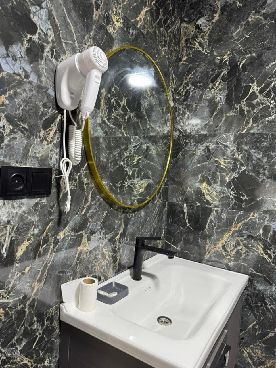 Hotel 770 Μπατούμι Εξωτερικό φωτογραφία